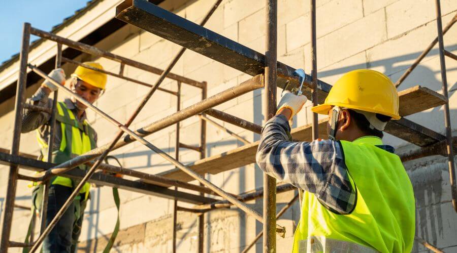 Expert top industrial roofings services in Livingston, IL